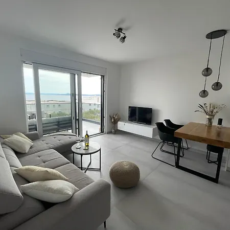 Malu Apartamento Trogir